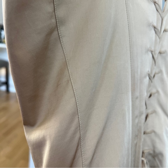 La Perla Corset with Gold Hardware and Lace Back - Picture 4 of 14